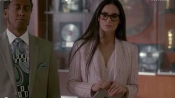 Anthony Thomas Melillo de Draps en Coton Garçon de l'École Blazer porté par Demi Moore dans l'Empire (S04E05)