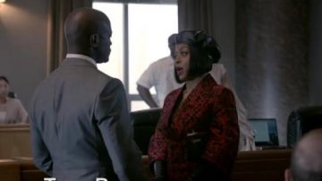 Michael Kors Rose Jacquard Abrigo de doble pecho de manga ruched usado por Cookie Lyon (Taraji P. Henson) en Empire (S04E06)