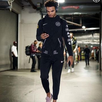 Nike Phenom Running Pants worn by Jerome Robinson on the Instagram account @j_rob12