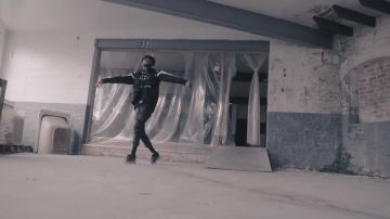 Sneakers Nike Air Max 95 Just Do It Tag Scarlxrd in his clip HEAD GXNE.