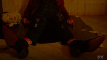 The shoe worn by Michael Langdon (Cody Fern) in American Horror Story (S08E10)