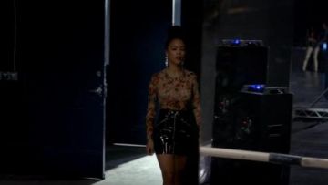 DSquared2 Brown Tattoo Printed Tulle Stretch Bodysuit usado por Tiana Brown (Serayah McNeill) en Empire (S04E14)