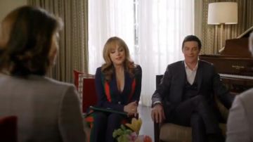 Cady Évasé Pantalon porté par Fallon Carrington (Elizabeth Gillies) dans la Dynastie Saison 1 Épisode 13