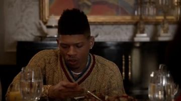 Gucci Cable Knit V-Neck Sweater worn by Hakeem Lyon (Bryshere Y. Gray) in Empire (S04E18)