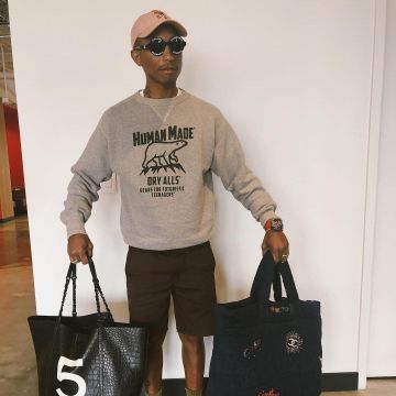 Le sweatshirt gris "Human Made" de Pharrell Williams sur son compte Instagram @pharrell