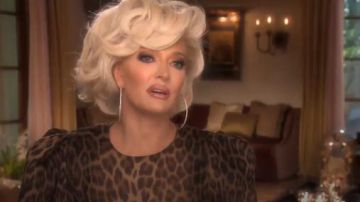 Magda Butrym Borneo Vestido usado en The Real Housewives of Beverly Hills (S09E07)