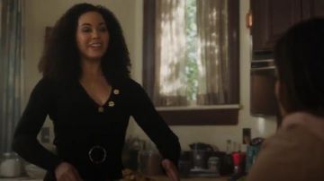 Club Monaco Elowen Belt worn by Macy Vaughn (Madeleine Mantock) in Charmed (S01E17)