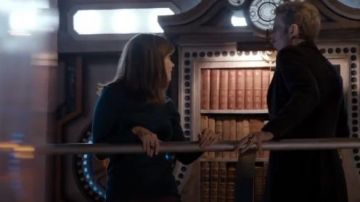 Topshop Tartan Plaid Jupes portées par Clara (Jenna Coleman) dans Doctor Who (S08E03)