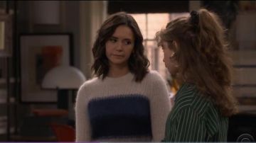 Rag and Bone Hollande Chandail porté par Clem (Nina Dobrev) en Fam (S01E12)
