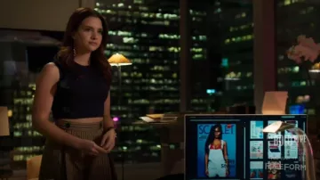 Sandro Pendy Striped Cotton Blend Shorts usados por Jane Sloan (Katie Stevens) en The Bold Type (S01E01)
