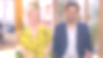 El vestido amarillo hide-heart con flores de Maya Lauqué en La Quotidien el 05.04.19