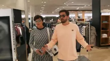 Fendi – Kan I Flocked Leather Shoulder Bag – Off-white worn by Herself (Kris Jenner) in Keeping Up with the Kardashians (S06E02)