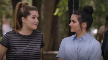 G Star Raw Eva Camiseta a rayas usada por Sutton Brady (Meghann Fahy) en The Bold Type (S01E06)