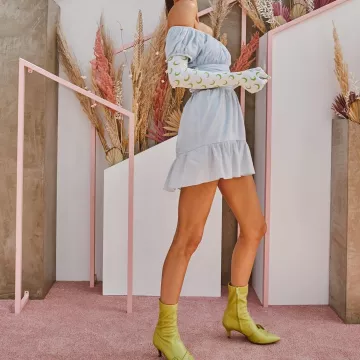 Nina Zarqua AW19 chaton talon des bottes portées par Kendall Jenner au Coachella Festival, le 14 avril 2019