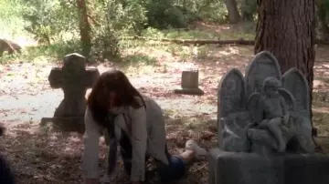 Zapatillas de nylon Prada Saffiano. usado por Susan Mayer (Teri Hatcher) en Desperate Housewives (S05E24)