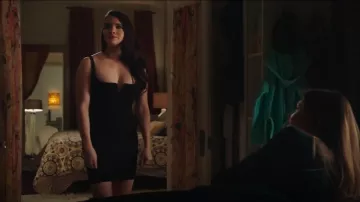 Probable mini vestido de Constance usado por Jane Sloan (Katie Stevens) en The Bold Type (S02E04)