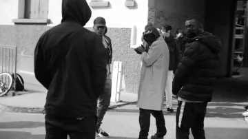 Les sneakers Y-3 de Niska dans le clip Vréalité de Kekra