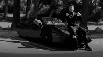 Sneakers Puma Suede Classic G-Eazy in her video clip West Coast feat. Blueface, ALLBLACK & YG
