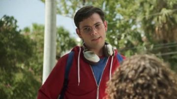 Blue Microphones Satellite Wireless Over-Ear Headphones used by Ryan Hayes (Ryan O’Connell) in Special (S01E01)