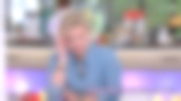 Camisa chambray vaquera de Anne-Élisabeth Lemoine en Cà vous el 18.04.2019