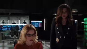 Veronica Beard Miller Herringbone Jacket worn by Dinah Drake (Juliana Harkavy) in Arrow (S07E18)