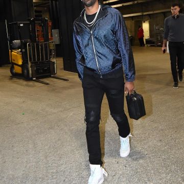 Air Jordan 1 X Off White NRG Sneakers usadas por Tristan Thompson en su cuenta de Instagram @realtristan13