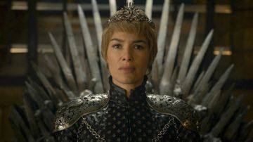 The shoulders of Cersei Lannister (Lena Headey) in Game of Thrones S07E02