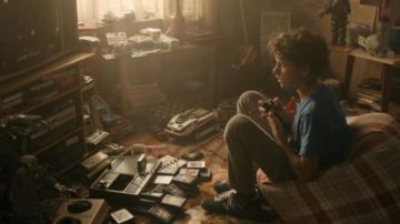 La console de jeu Colecovision de James Hallyday (Mark Rylance) dans Ready Player One