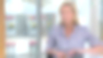 The blouse fleurie de Claire Chazal in free Entrance the 18.04.2019