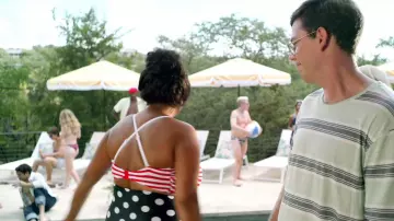The bottom swimsuit high waist navy blue polka dots white Kim Laghari (Punam Patel) in Special (S01E02)