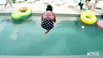 The buoy in the shape of pineapple in Special (S01E02)