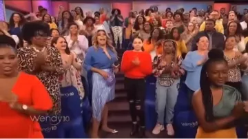L'entraîneur de l'Argent “Wilma” appartements porté par Wendy Williams sur Le Wendy Williams Show le 18 avril 2019