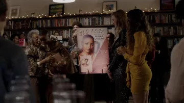 Traje de lentejuelas Alexis de Kirby Anders (Maddison Brown) en Dynasty S02E17