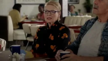 Ganni Fairfax Georgette Dress worn by Joan (Dianne Wiest) in Life in Pieces (S03E21)