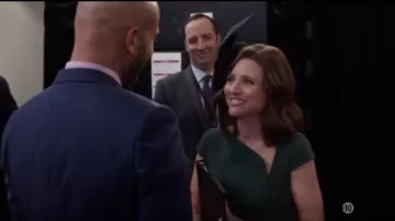 Roland Mouret Asymmetric-Neck Cap-Sleeve Peplum Dress worn by Selina Meyer (Julia Louis-Dreyfus) in Veep (S07E04)