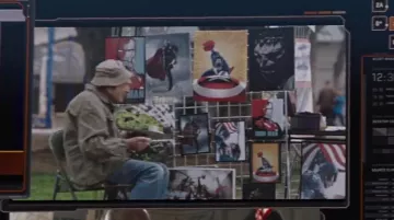 The table of Captain America (Chris Evans) in the Avengers
