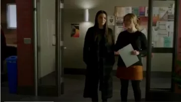 Banana Republic Metallic Wool-Modal Sweater worn by Alison DiLaurentis (Sasha Pieterse) in Pretty Little Liars: The Perfectionists (S01E06)