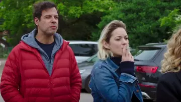 La veste en jean portée par Marie (Marion Cotillard) dans Nous finirons ensemble