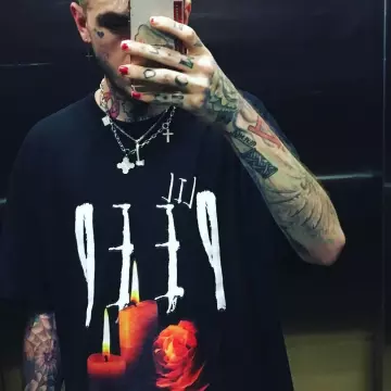 Chain worn by Lil Peep on his Instagram account @lilpeep