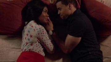 Sandro Space Tie-neck Silk Shirt usado por Mary Jane Paul (Gabrielle Union) en Being Mary Jane (S04E19)