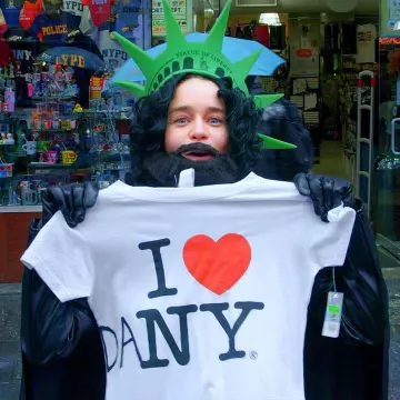Le t-shirt I Love New York vu sur le compte Instagram d’Emilia Clarke