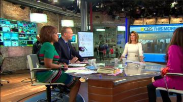 Diane von Furstenberg encolure ras du cou Tricot Rayé Sweaterdress porté par Gayle King sur CBS, Ce Matin, le 2 avril 2019