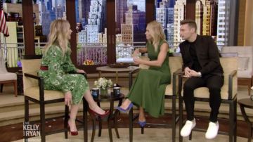 Veronica Beard Amber silk blend midi dress worn by Christina Applegate on LIVE with Kelly and Ryan April 29, 2019