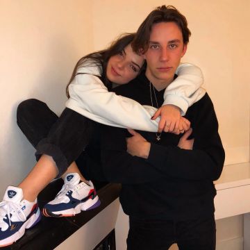 Las zapatillas de Clara Marz en la cuenta de instagram de @claramarz