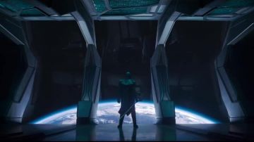 El martillo de Ronan el acusador (Lee Pace) en Capitana Marvel