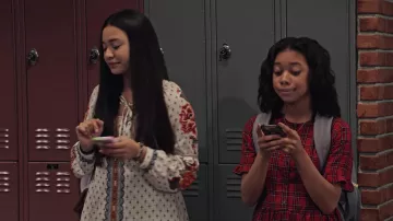 Madewell Studio Ruffle Hem Top in Clanton Plaid worn by Becky (Kyla-Drew) in No Good Nick (S01E07)