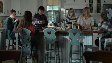 Le sweat vert de Campbell (Sean Berdy) dans The Society (S01)