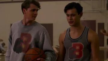 Braxter Haute Corbeaux porté par Harvey Kinkle (Ross Lynch) Refroidissement Aventures de Sabrina S02E01