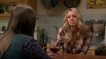Rails de Chasseur Button Down Shirt porté par Penny (Kaley Cuoco) dans La Théorie du Big Bang (S12E21)
