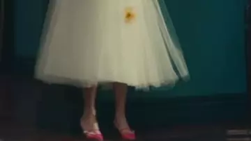 The shoes pink Roger Vivier Taylor Swift in her video clip to ME! (feat. Brendon Urie of Panic! At The Disco)